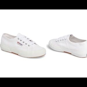 White Superga sneakers size 6